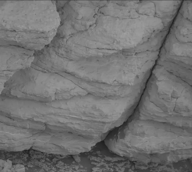 Sol 3536: Mast Camera (Mastcam)