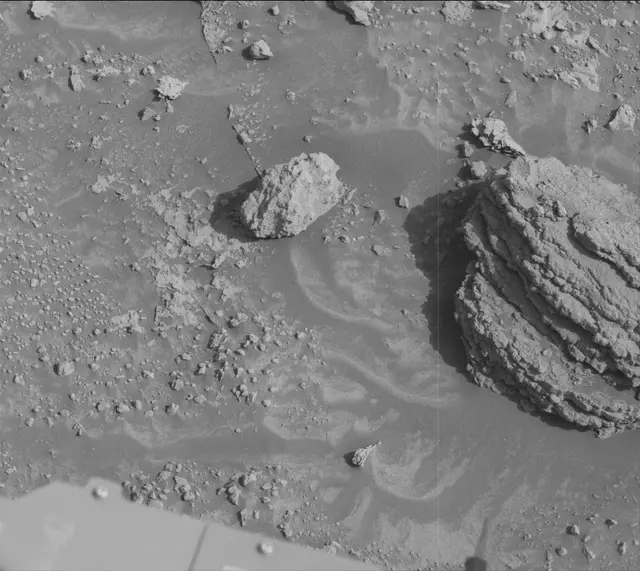 Sol 3537: Mast Camera (Mastcam)