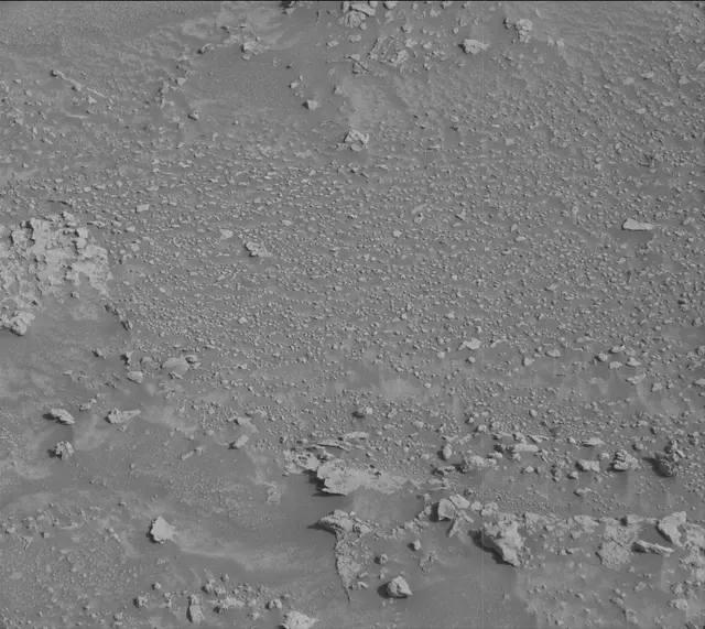 Sol 3537: Mast Camera (Mastcam)