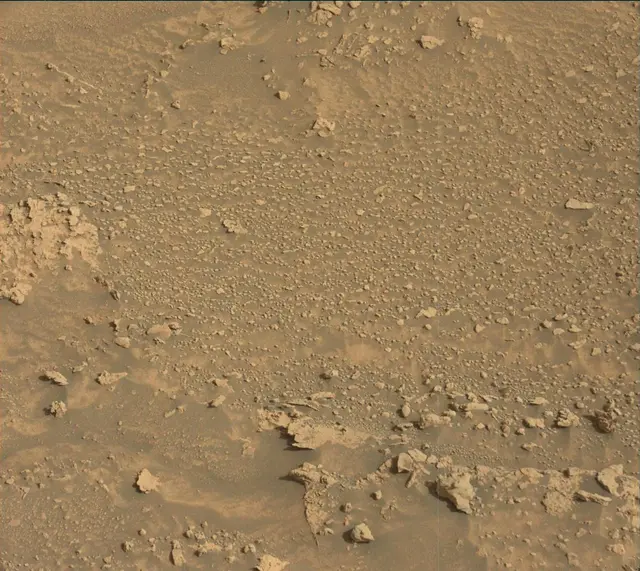 Sol 3537: Mast Camera (Mastcam)