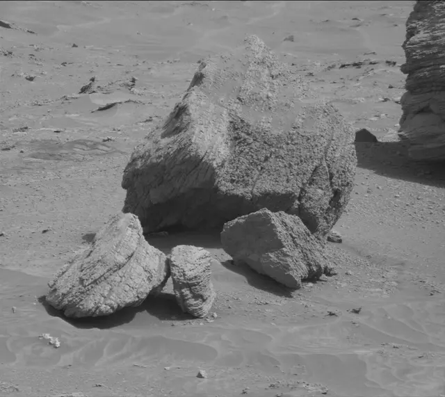 Sol 3537: Mast Camera (Mastcam)
