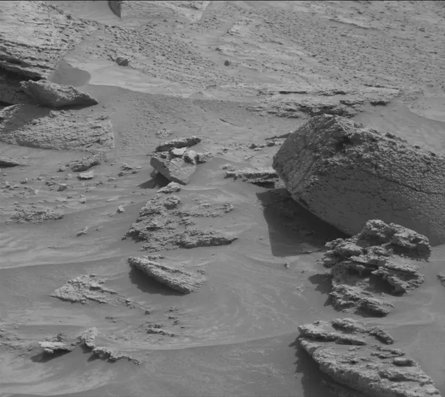 Sol 3537: Mast Camera (Mastcam)