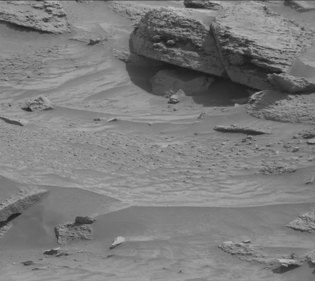 Sol 3537: Mast Camera (Mastcam)