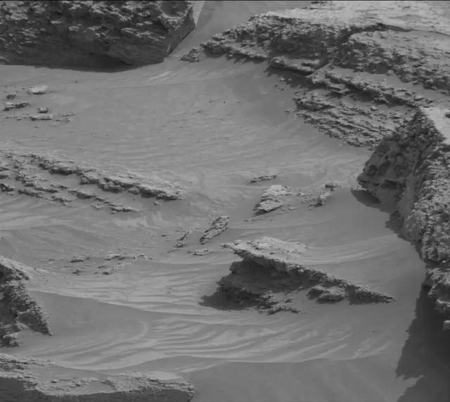 Sol 3537: Mast Camera (Mastcam)