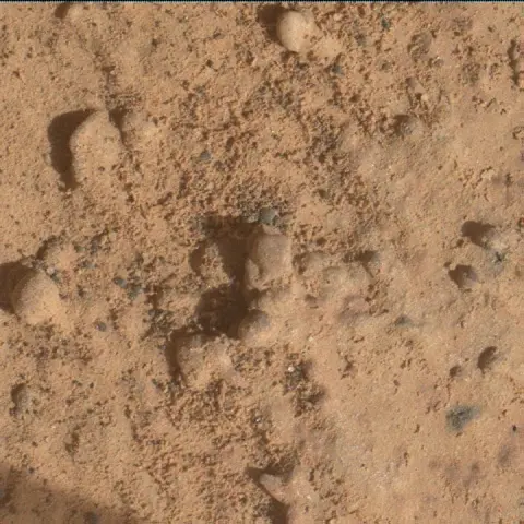 Sol 3537: Mars Hand Lens Imager (MAHLI)
