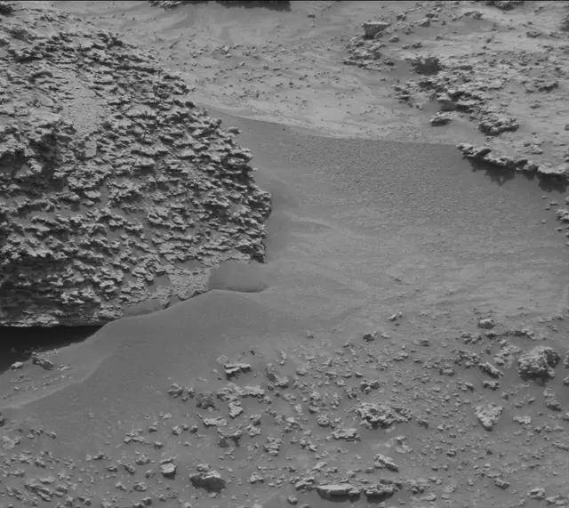 Sol 3539: Mast Camera (Mastcam)