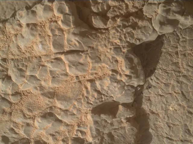 Sol 3539: Mars Hand Lens Imager (MAHLI)