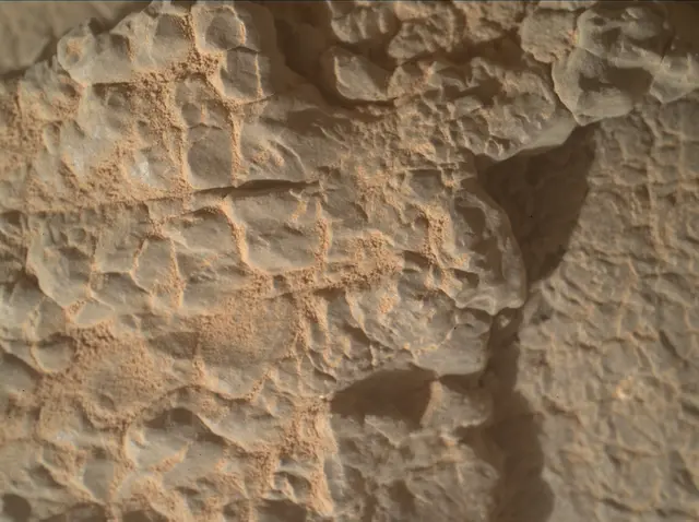 Sol 3539: Mars Hand Lens Imager (MAHLI)