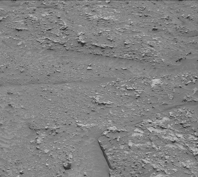 Sol 3540: Mast Camera (Mastcam)