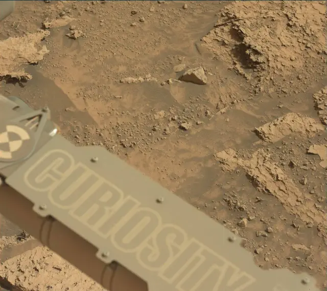 Sol 3540: Mast Camera (Mastcam)