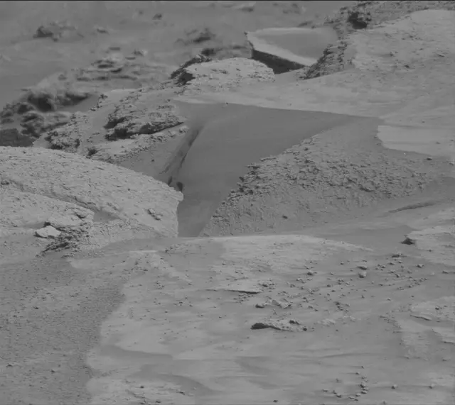 Sol 3540: Mast Camera (Mastcam)