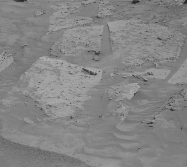 Sol 3540: Mast Camera (Mastcam)