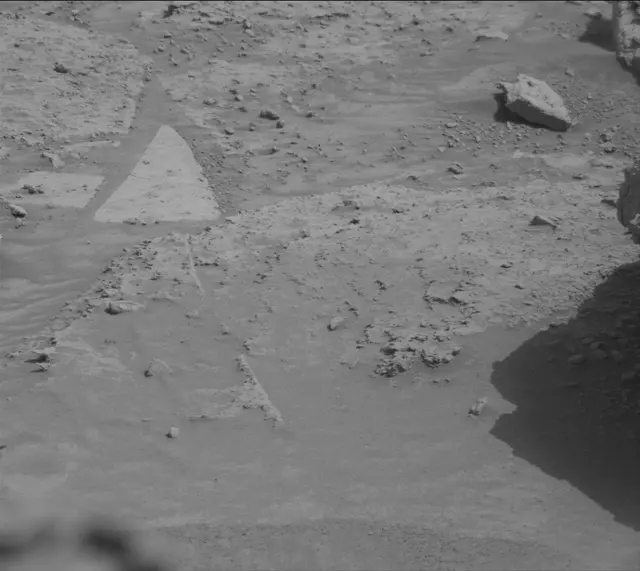 Sol 3540: Mast Camera (Mastcam)