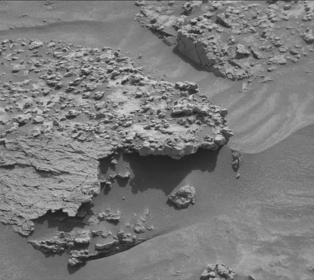 Sol 3540: Mast Camera (Mastcam)
