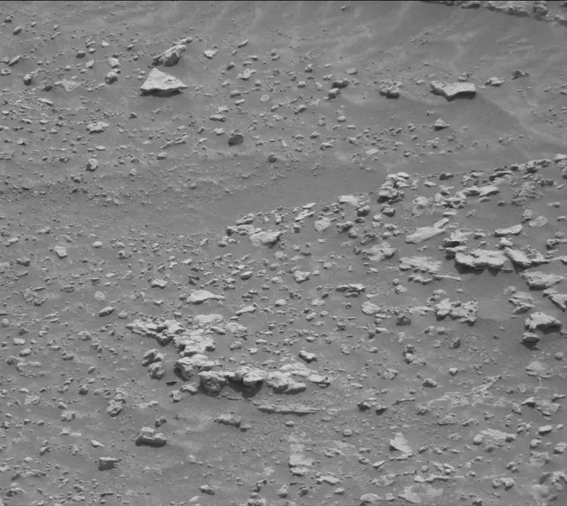Sol 3540: Mast Camera (Mastcam)