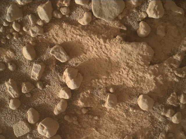 Sol 3541: Mars Hand Lens Imager (MAHLI)