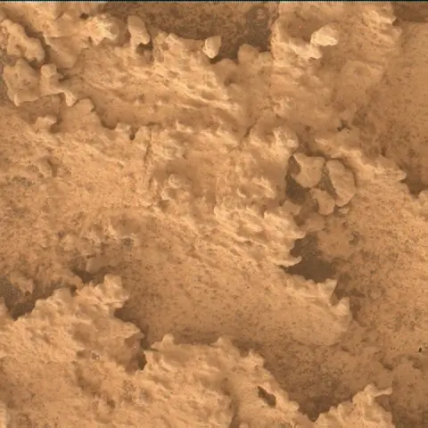 Sol 3541: Mars Hand Lens Imager (MAHLI)