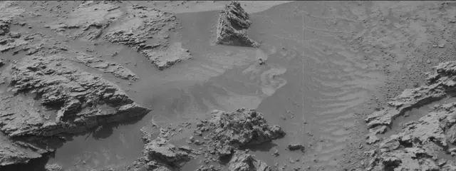 Sol 3542: Mast Camera (Mastcam)