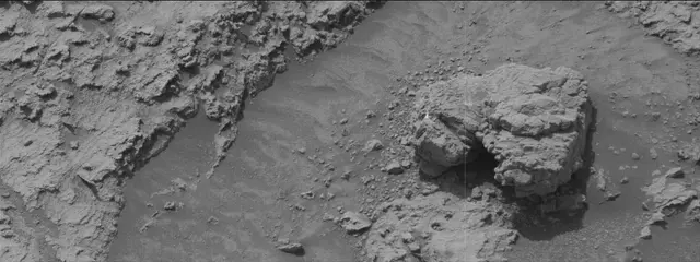Sol 3542: Mast Camera (Mastcam)