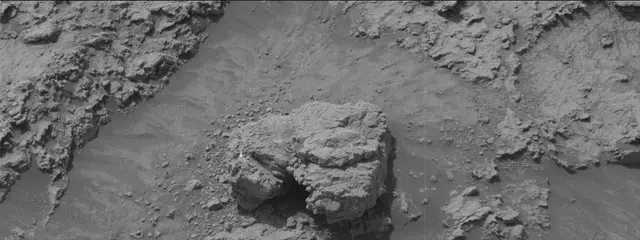 Sol 3542: Mast Camera (Mastcam)