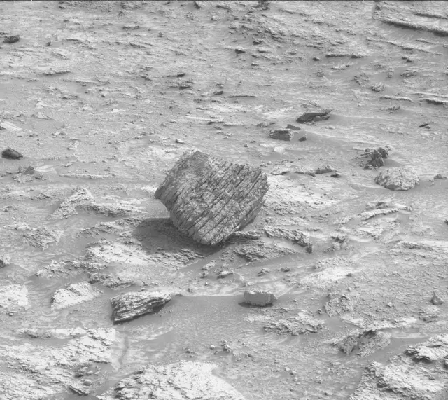 Sol 3542: Mast Camera (Mastcam)