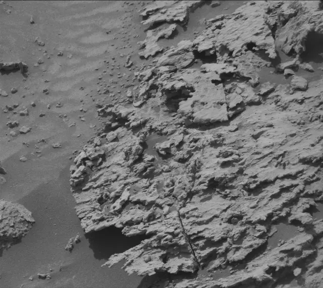 Sol 3542: Mast Camera (Mastcam)