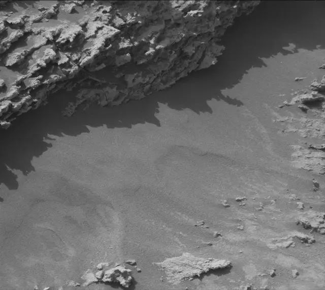 Sol 3542: Mast Camera (Mastcam)