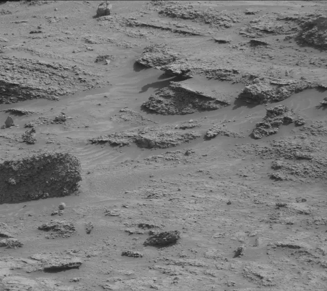 Sol 3542: Mast Camera (Mastcam)