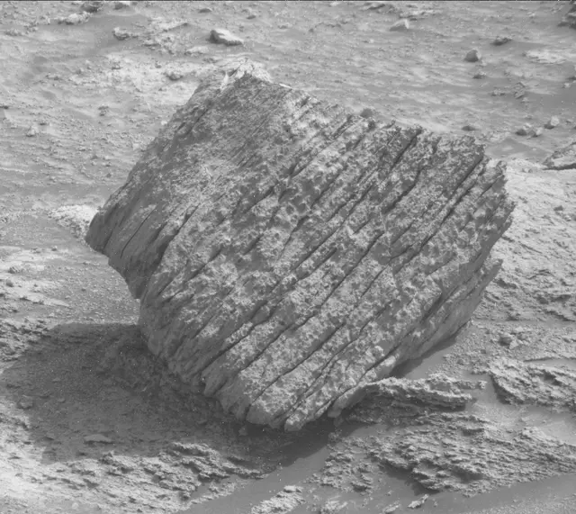 Sol 3542: Mast Camera (Mastcam)