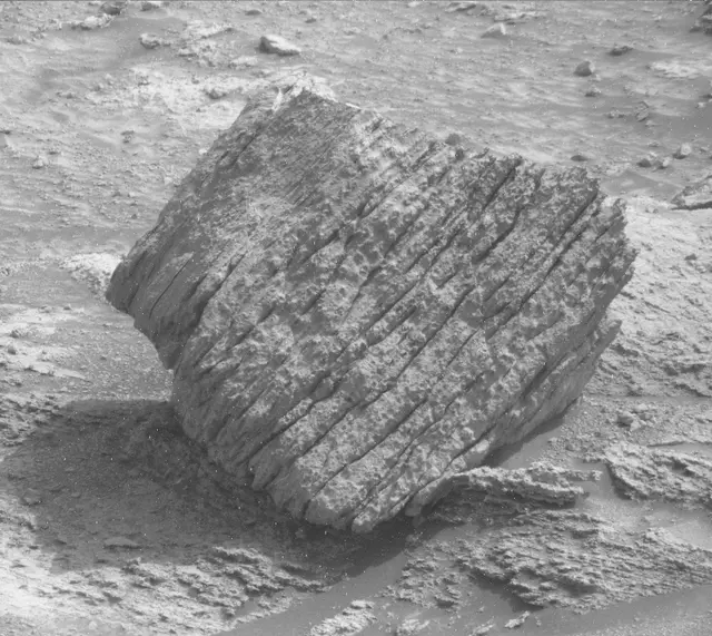 Sol 3542: Mast Camera (Mastcam)