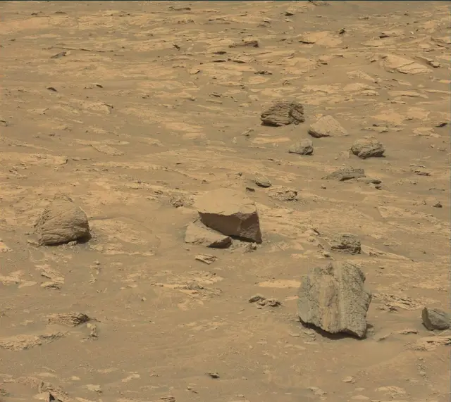 Sol 3543: Mast Camera (Mastcam)