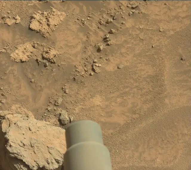 Sol 3543: Mast Camera (Mastcam)