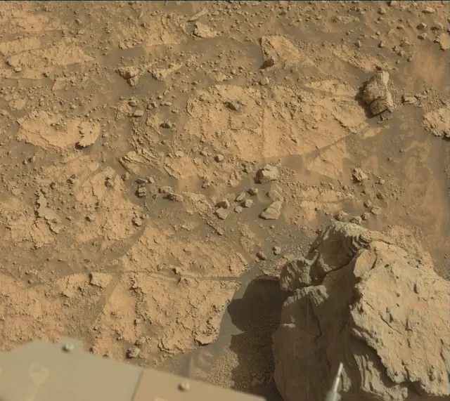 Sol 3543: Mast Camera (Mastcam)