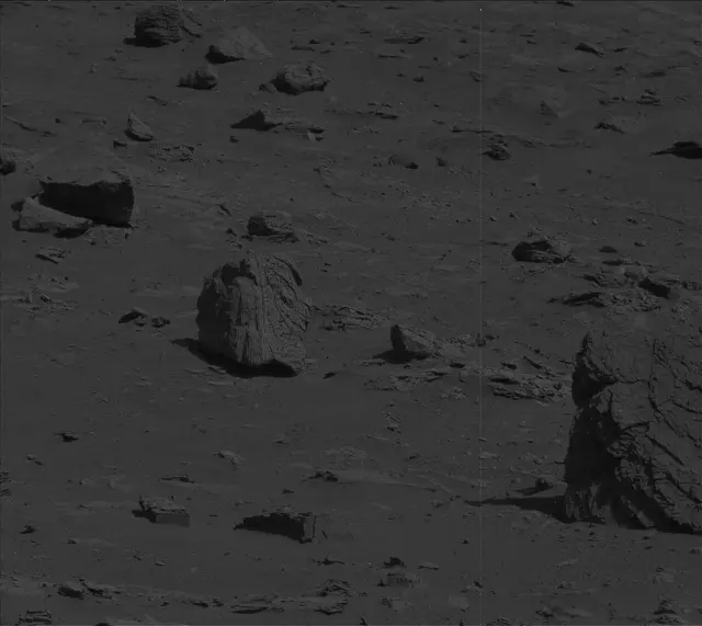 Sol 3544: Mast Camera (Mastcam)