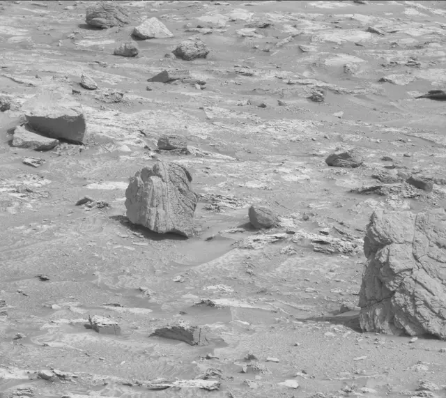 Sol 3544: Mast Camera (Mastcam)