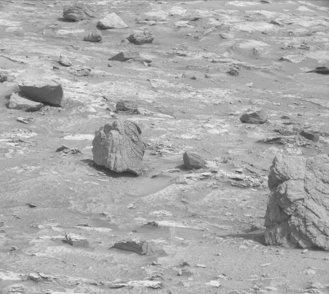 Sol 3544: Mast Camera (Mastcam)