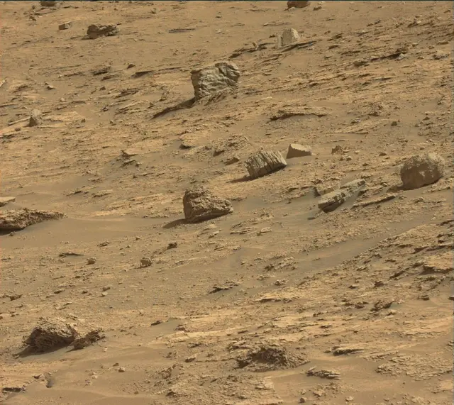 Sol 3544: Mast Camera (Mastcam)