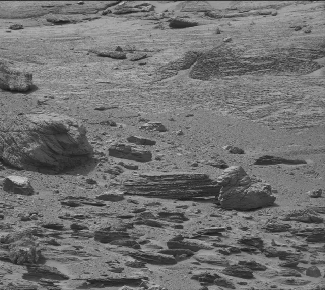 Sol 3544: Mast Camera (Mastcam)