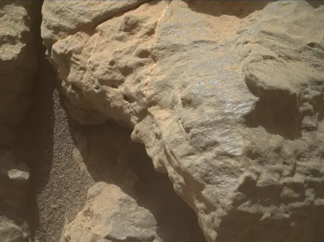 Sol 3544: Mars Hand Lens Imager (MAHLI)