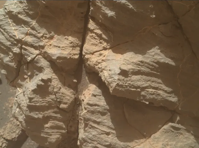 Sol 3544: Mars Hand Lens Imager (MAHLI)