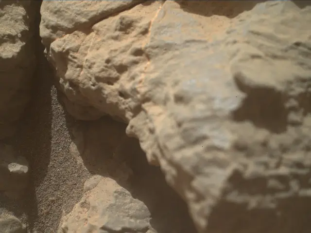 Sol 3544: Mars Hand Lens Imager (MAHLI)