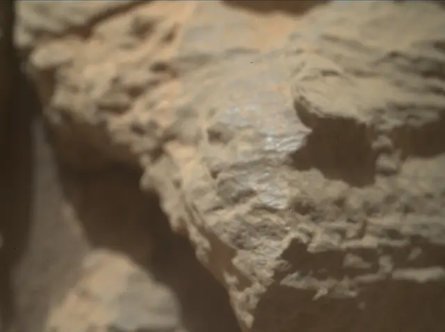 Sol 3544: Mars Hand Lens Imager (MAHLI)