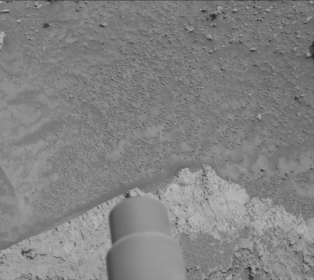 Sol 3545: Mast Camera (Mastcam)