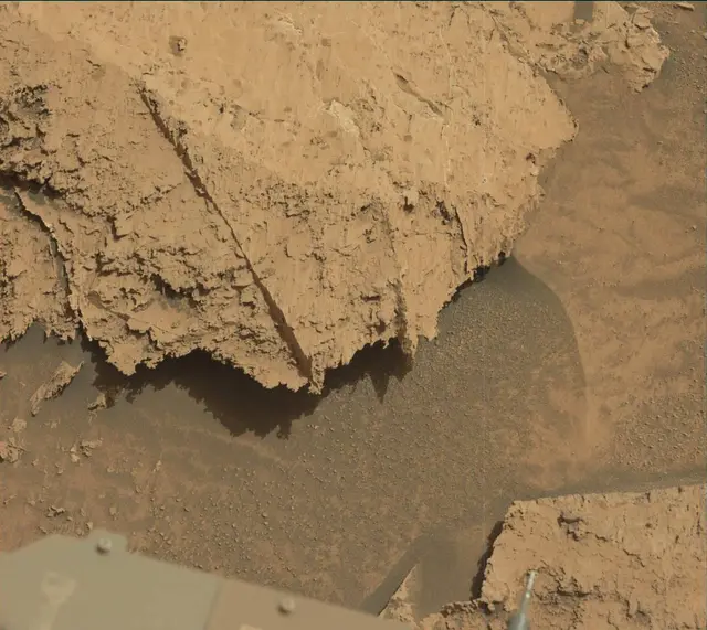 Sol 3545: Mast Camera (Mastcam)