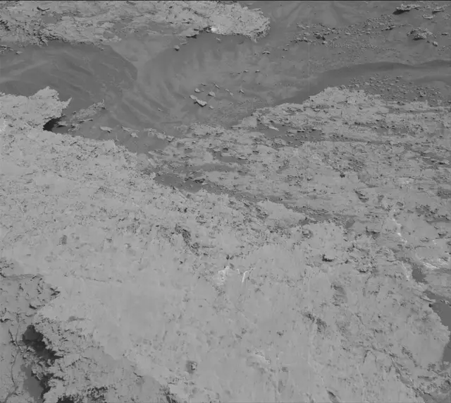 Sol 3545: Mast Camera (Mastcam)