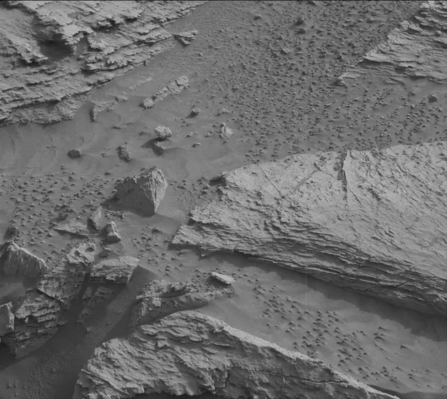Sol 3546: Mast Camera (Mastcam)