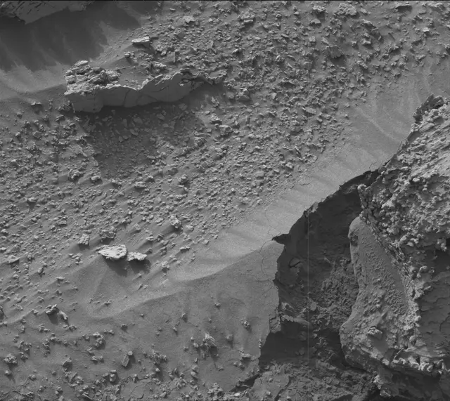Sol 3546: Mast Camera (Mastcam)