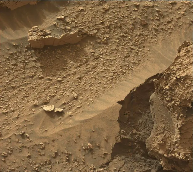Sol 3546: Mast Camera (Mastcam)
