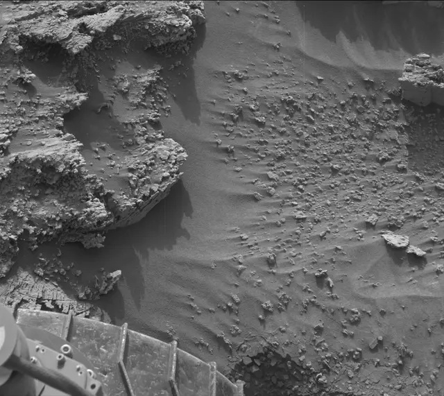 Sol 3546: Mast Camera (Mastcam)