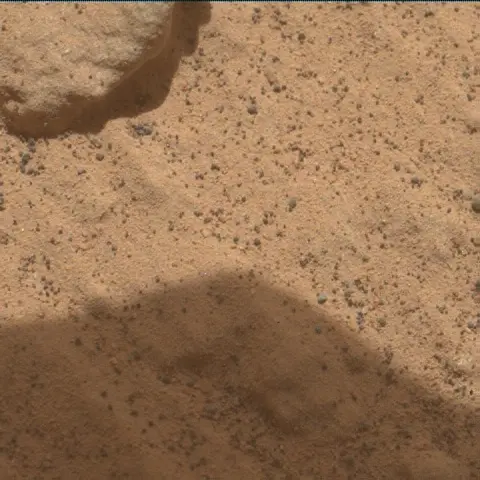 Sol 3546: Mars Hand Lens Imager (MAHLI)